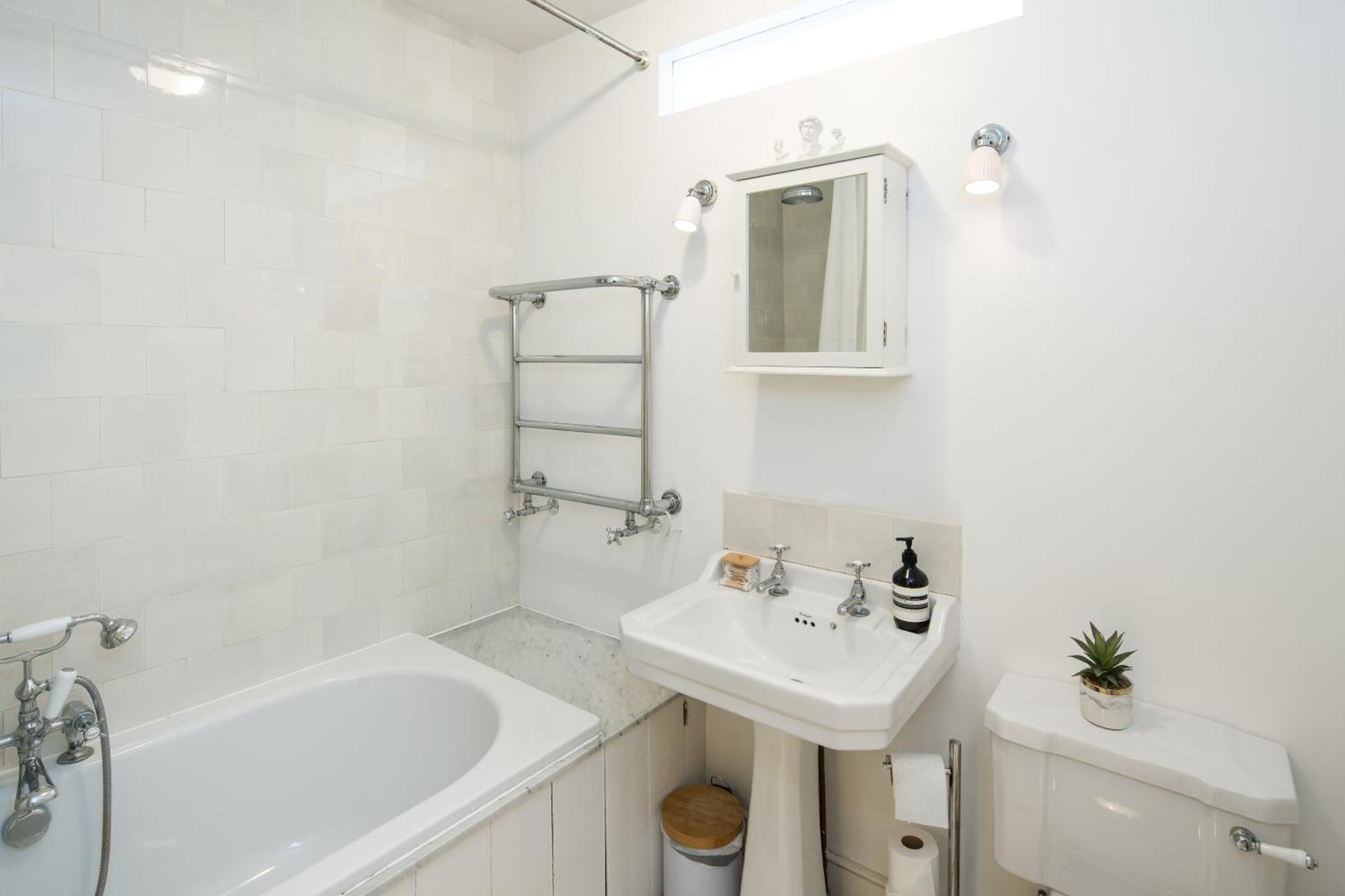 Appartement Charming 2-bed Flat In The Heart Of Nottinghill - Steps From Portobello Rd Market And Nottinghill Bookshop Londres